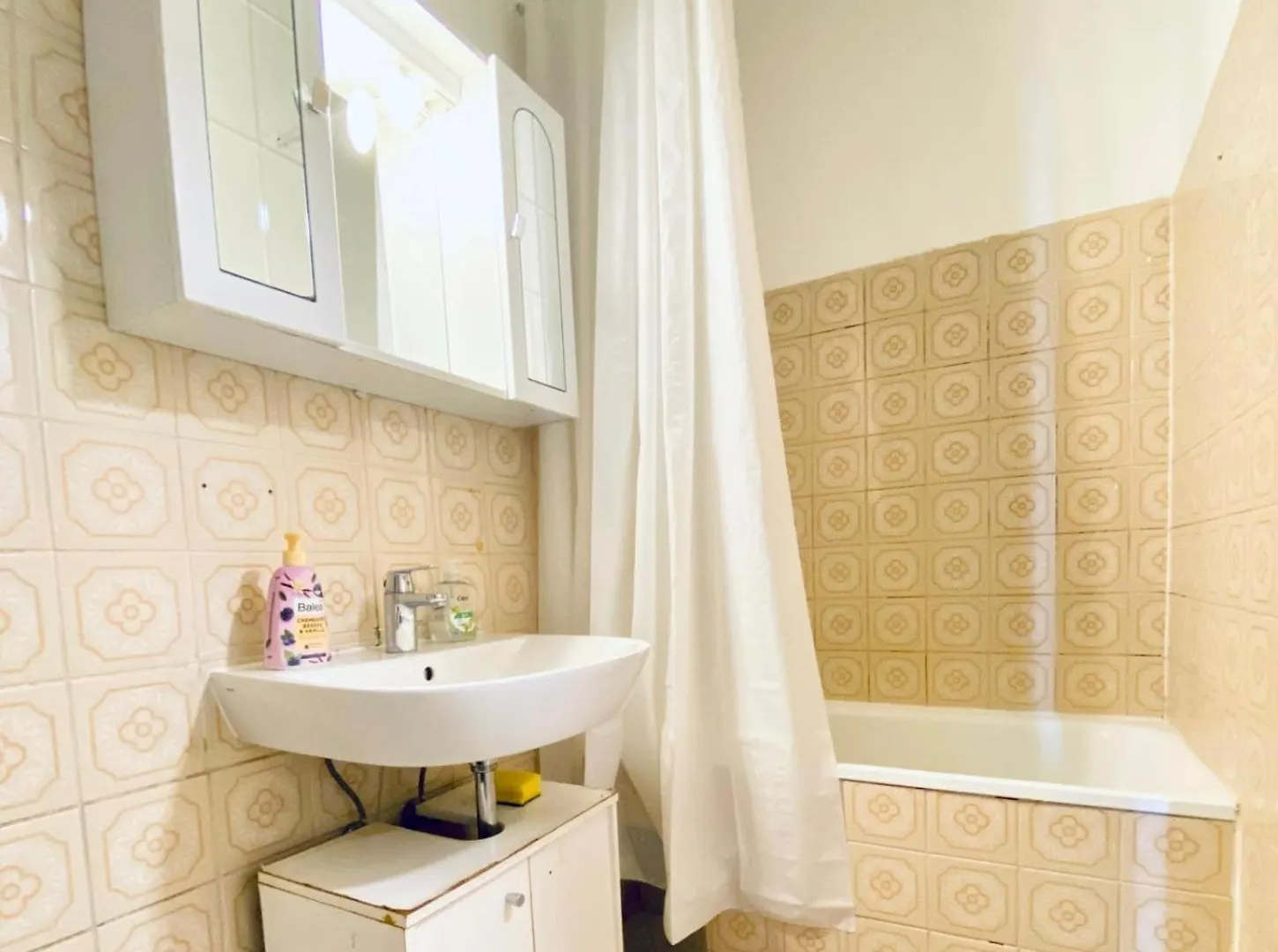 Comfy 3Br Apt In Prime Location Vienna Apartment